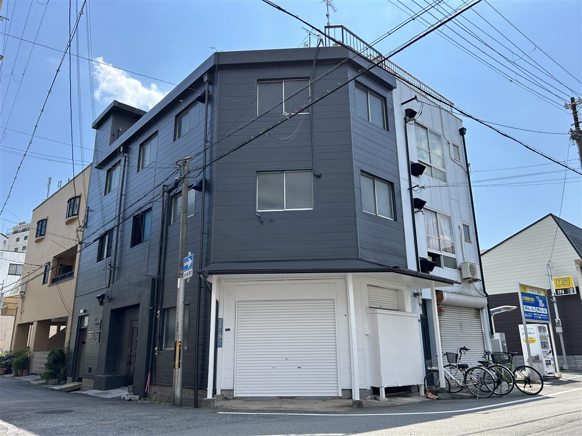 株式会社ヤマショーが保有・運営する収益物件の外観（兵庫県尼崎市杭瀬本町）